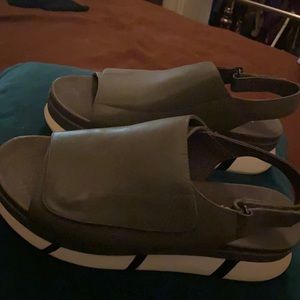 Gray wedges